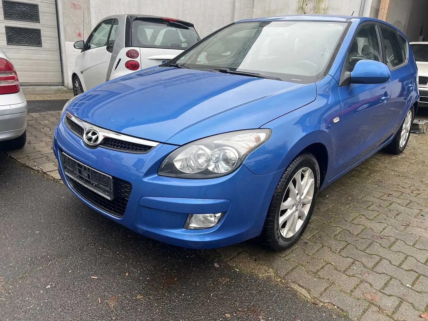 Hyundai i30 Gas Anlage 1.4 FIFA WM Edition Синій - 1