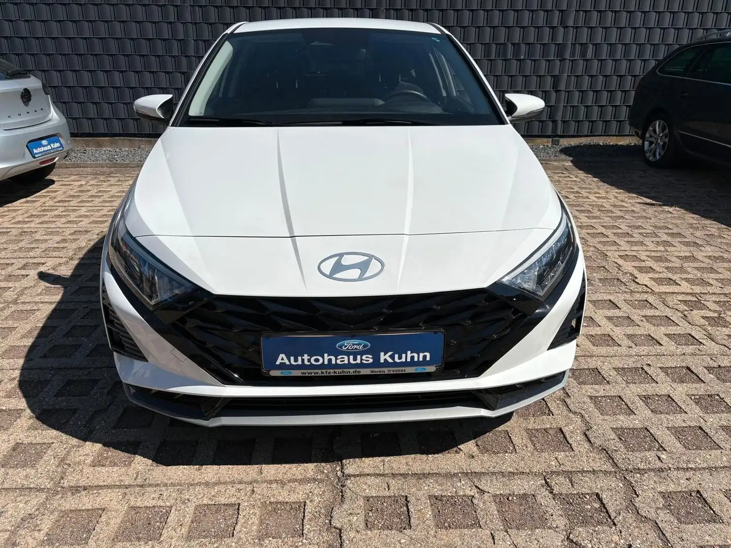 Hyundai i20 T-GDi Smart Climate 6MT,Kamera,WP,5JGarant. Weiß - 1