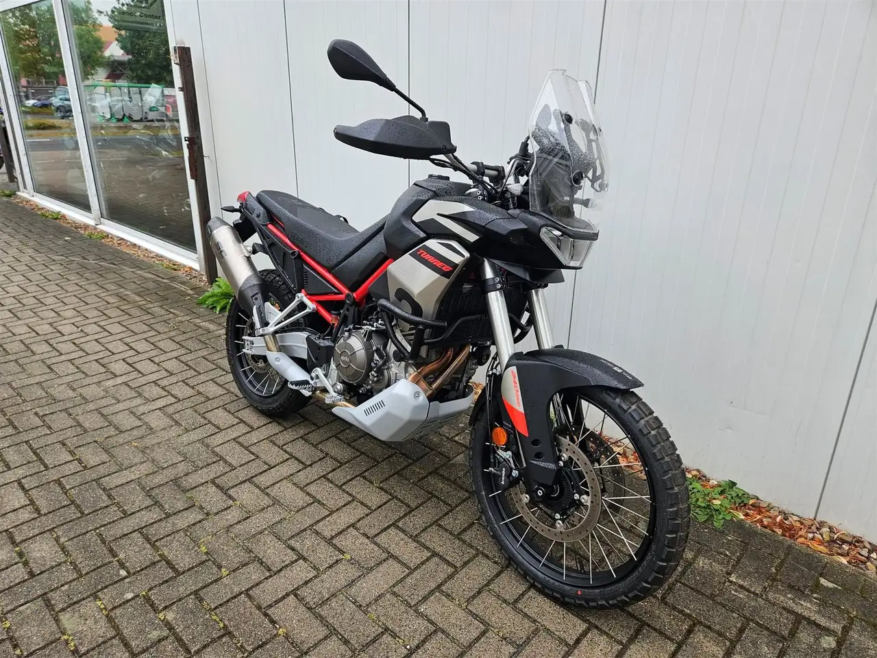 Aprilia Tuareg