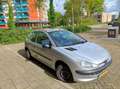 Peugeot 206 Plateado - thumbnail 4