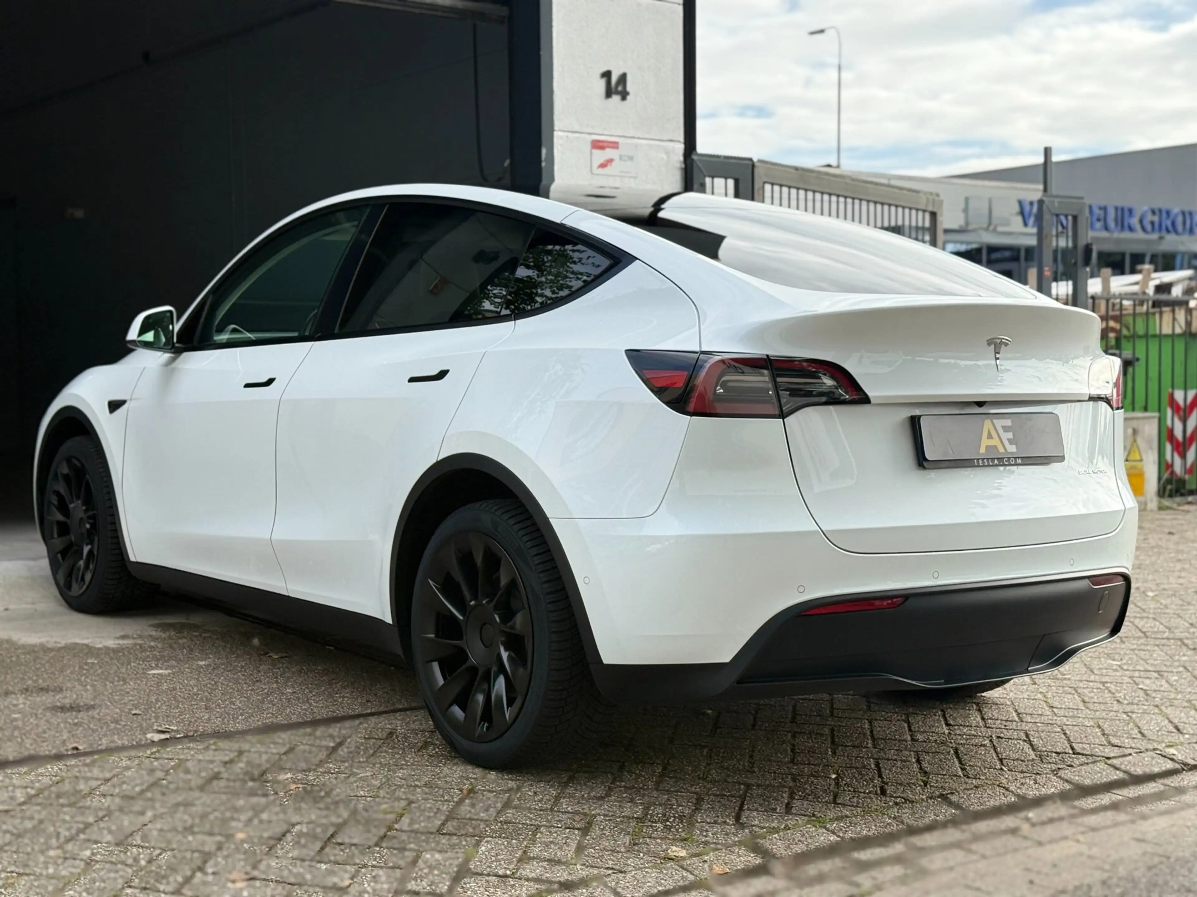 Tesla Model Y Long Range AWD 75 kWh | Elektrisch | 2022 | Panora — photo 6