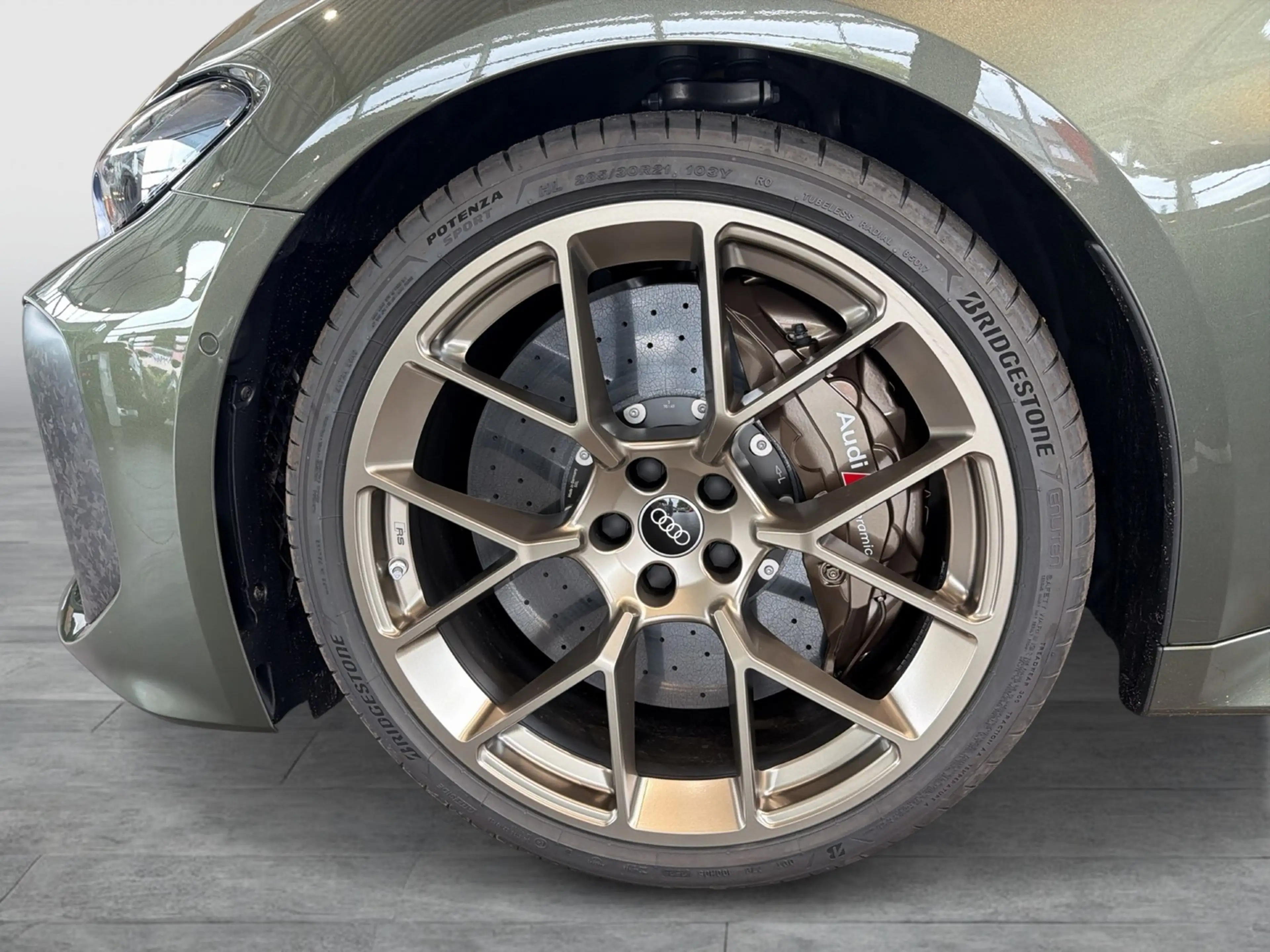 Audi RS5 Audi RS 5 Limousine 470 kW tiptronic — photo 4