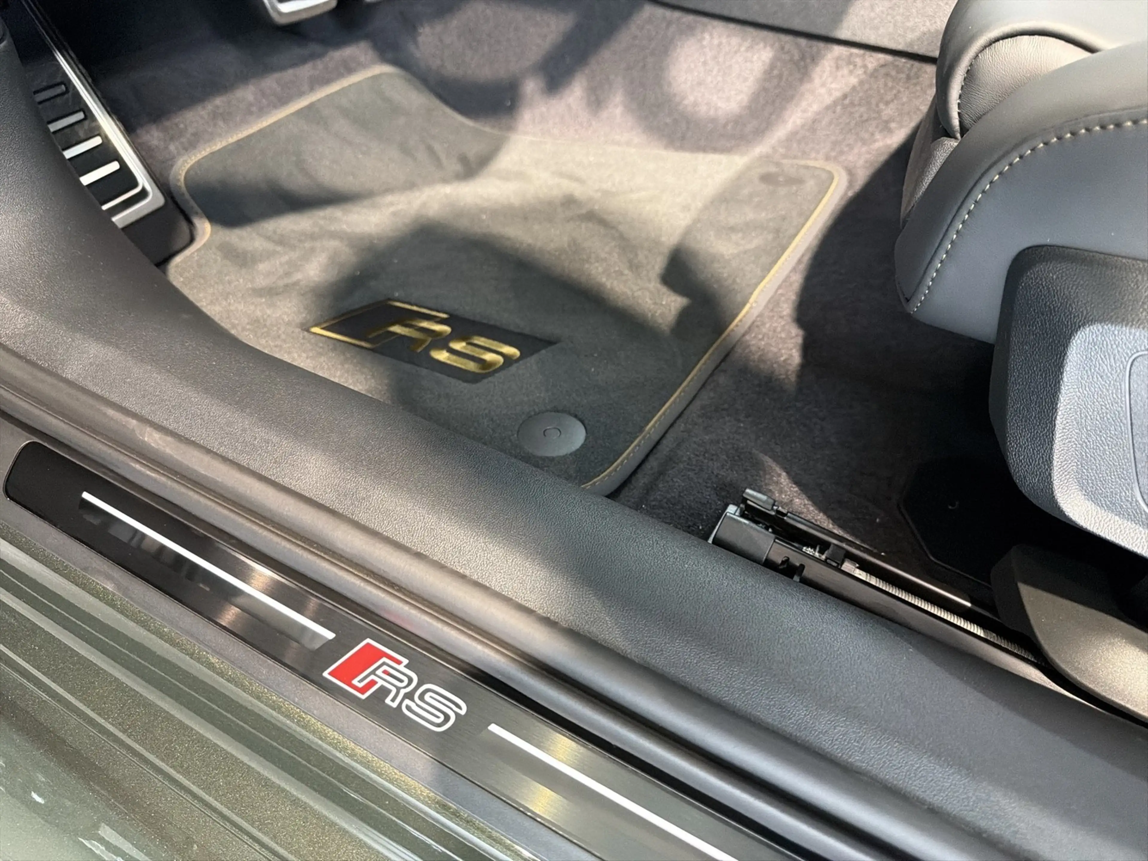 Audi RS5 Audi RS 5 Limousine 470 kW tiptronic — photo 14
