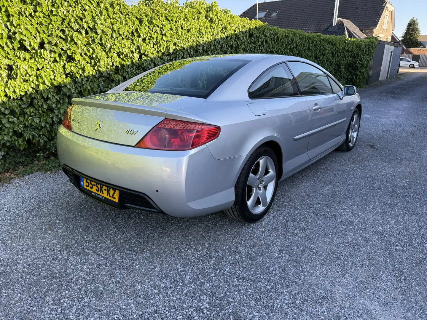 Peugeot 407 Coupé 2.7 HDiF Féline Automaat | Leer | Xenon | Na Grijs - 2