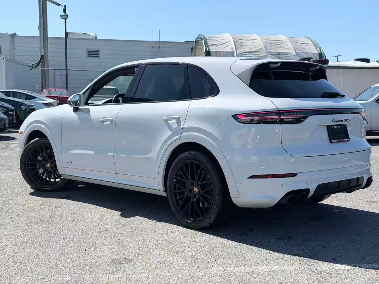 Porsche Cayenne снимка Porsche Cayenne