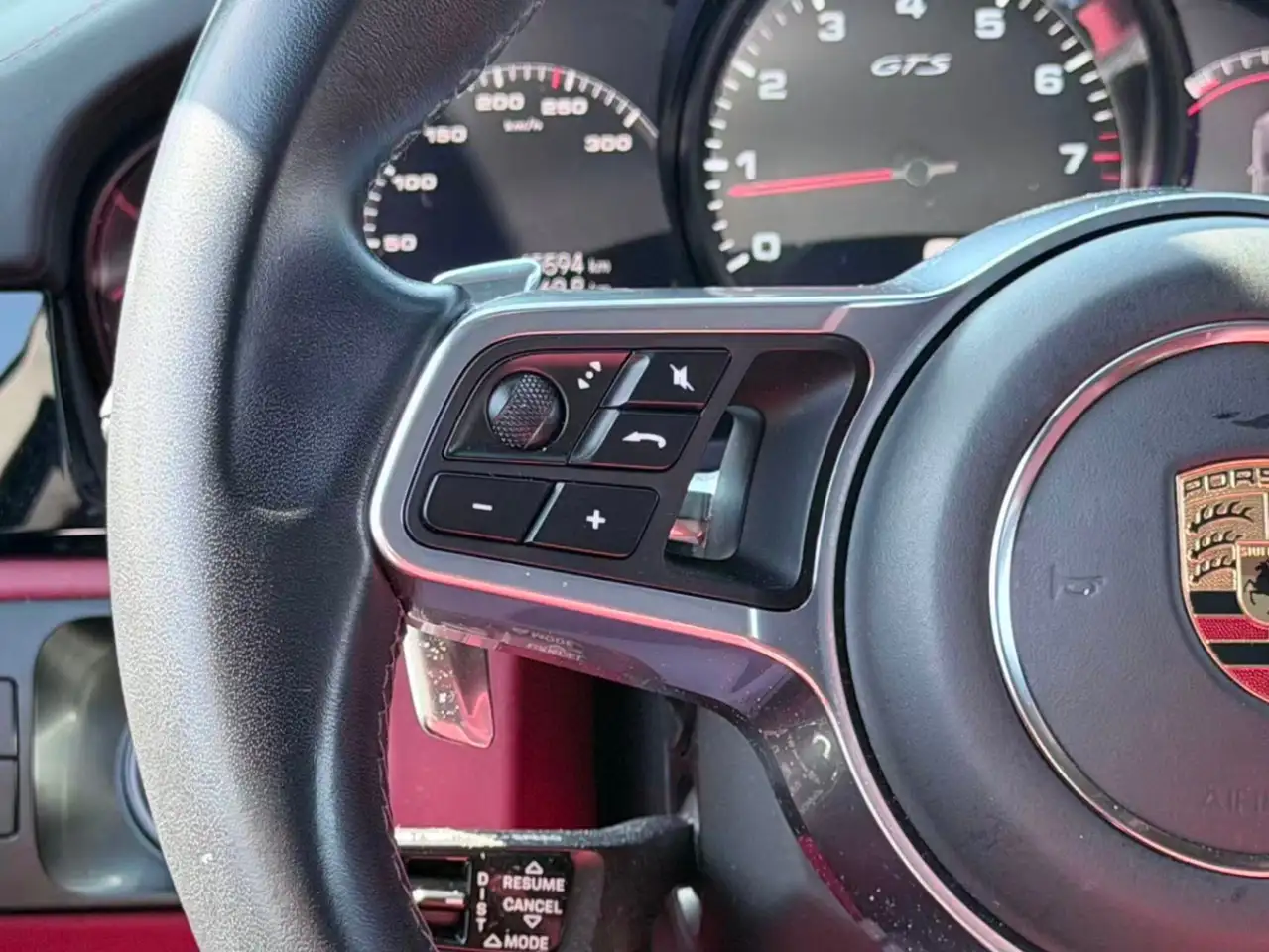 Porsche Cayenne снимка Porsche Cayenne