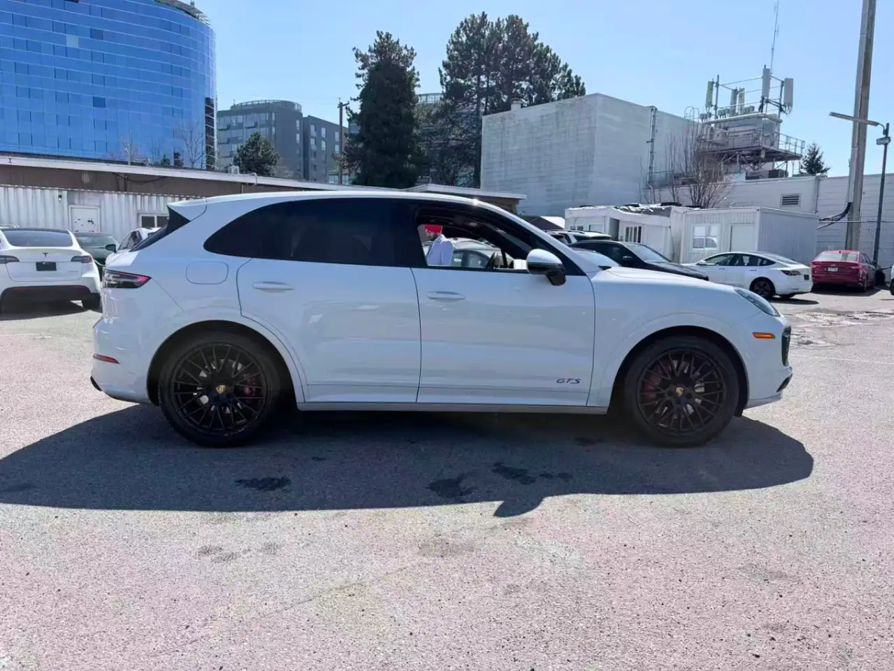 Porsche Cayenne снимка Porsche Cayenne
