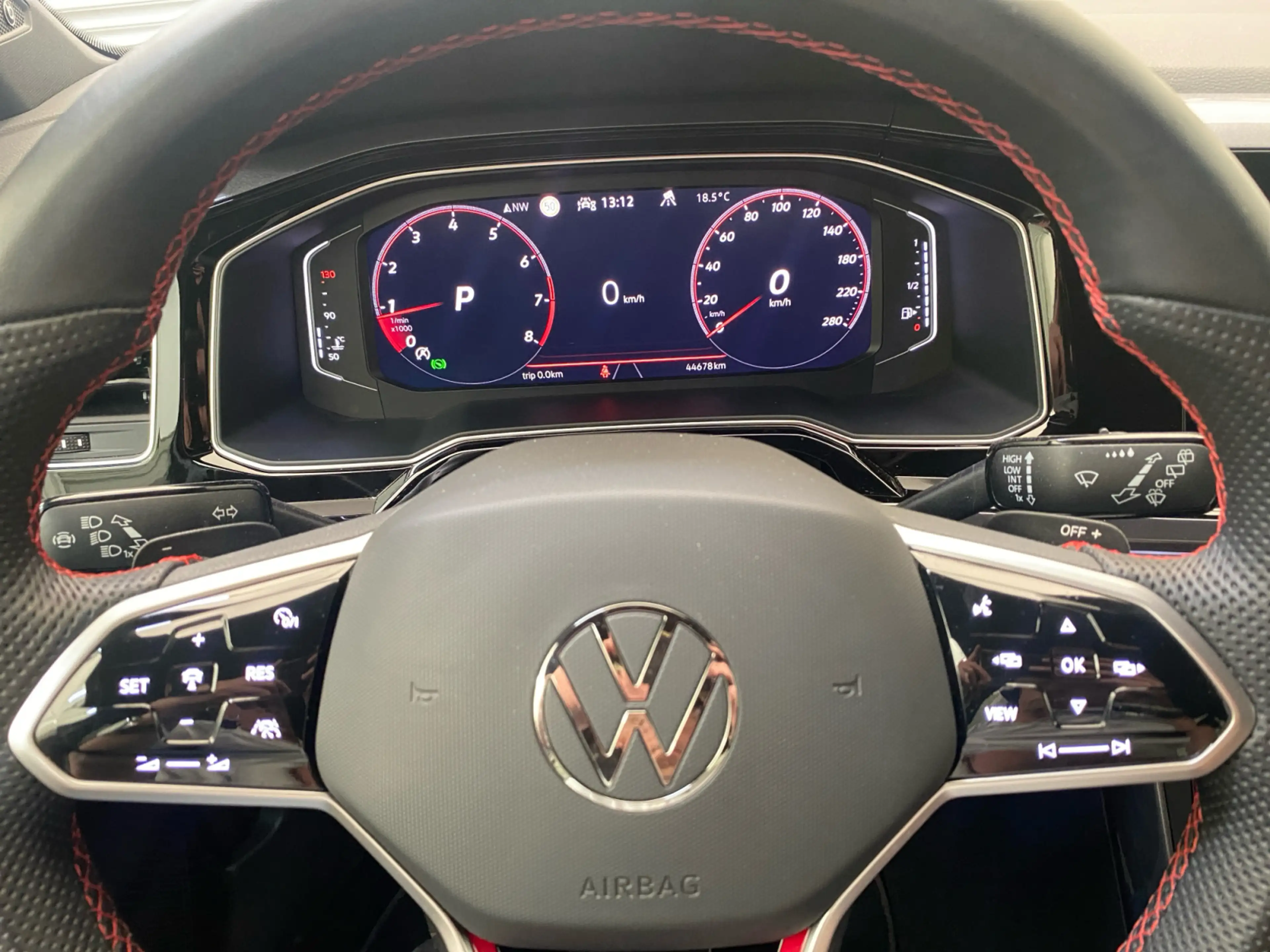 Volkswagen Polo GTI Polo GTI DSG Matrix Sitzh Beats Nav ACC APP DAB — photo 9