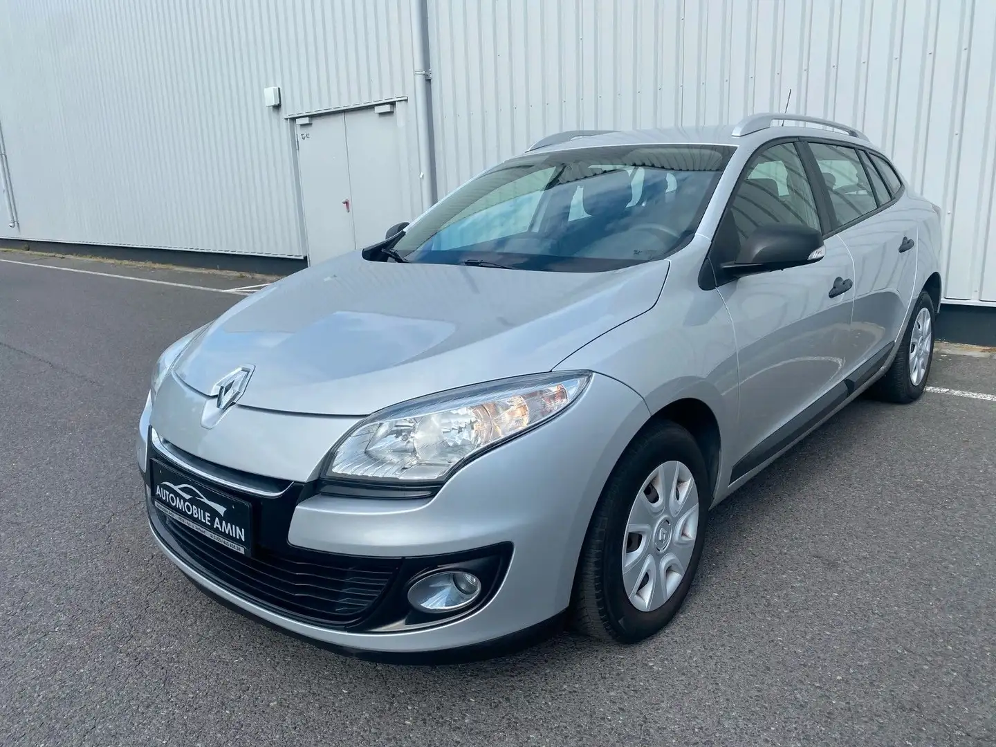 Renault Megane III Grandtour Navi Sitzhzg. Bluetooth Szürke - 1