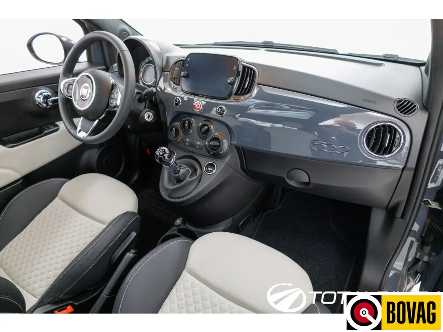 Fiat 500 1.0 Hybrid Dolcevita Navigatie Panoramadak, App Co Grijs - 2