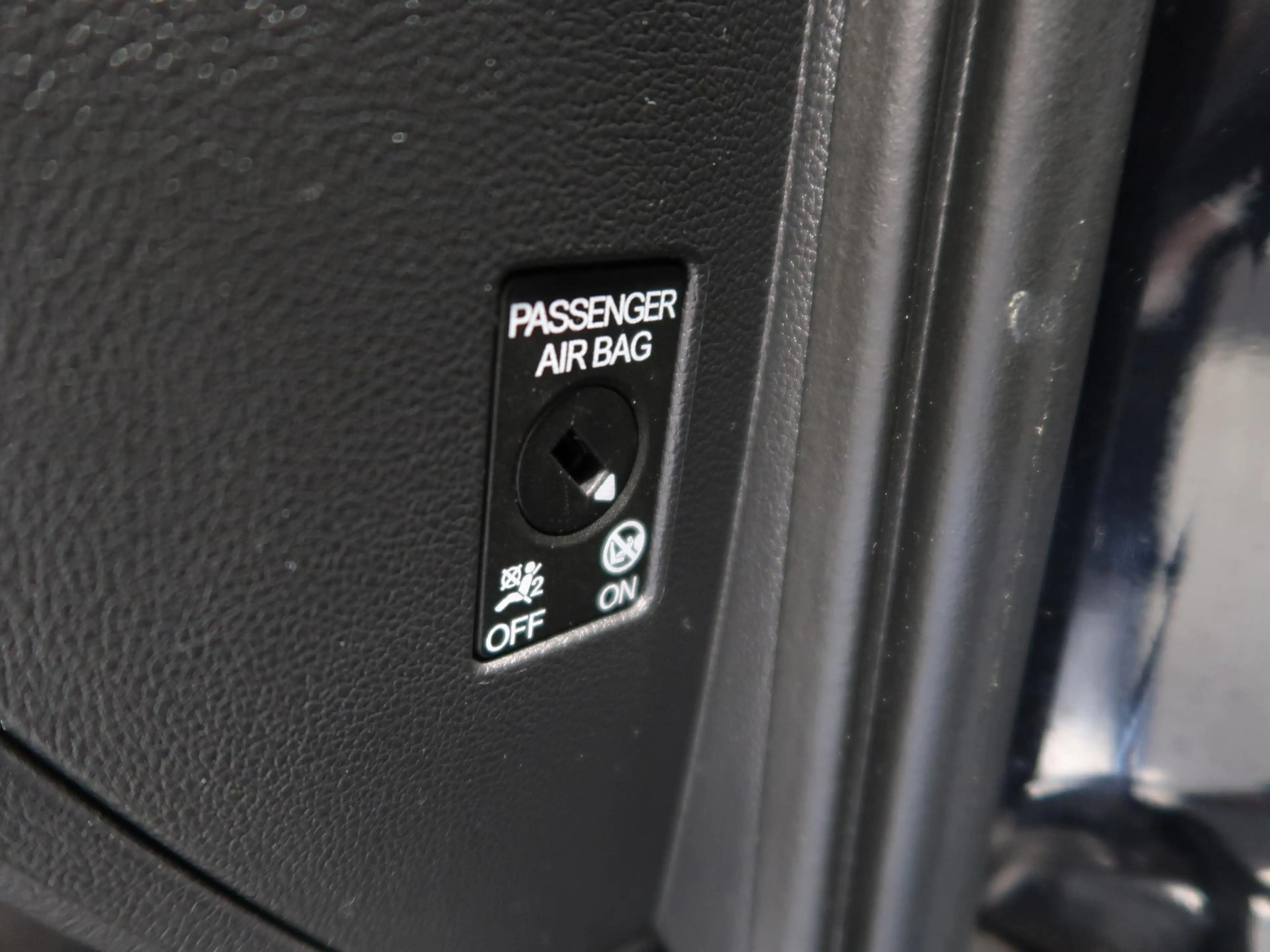 Volkswagen Beetle 1.2 TSI Design 2018 Airco-ecc Navigatie App connec — photo 36