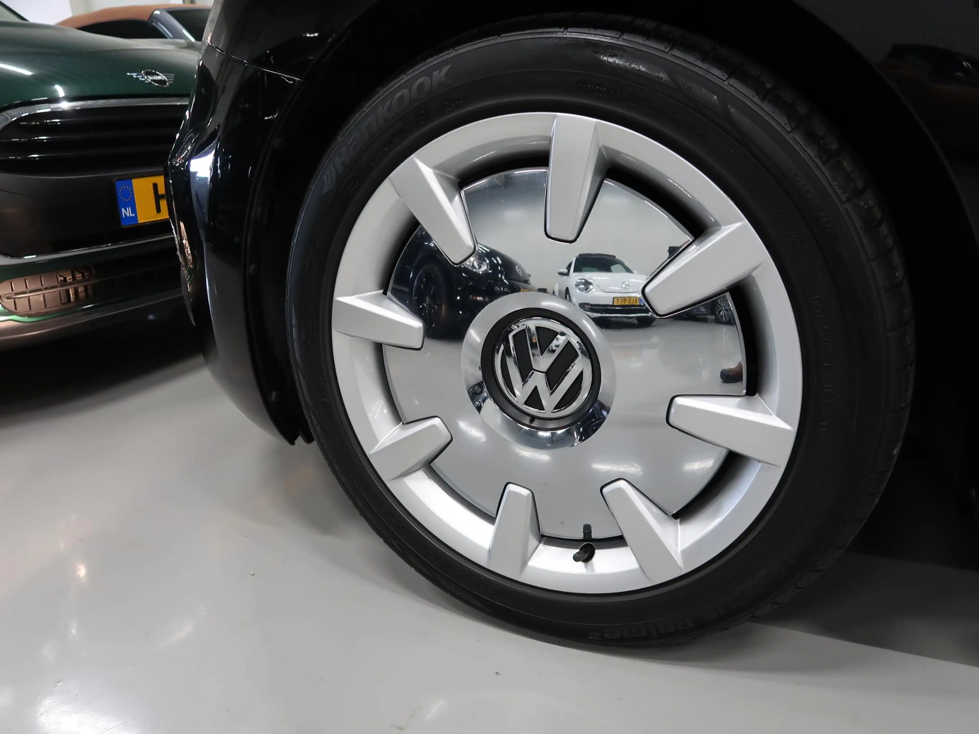 Volkswagen Beetle 1.2 TSI Design 2018 Airco-ecc Navigatie App connec — photo 17