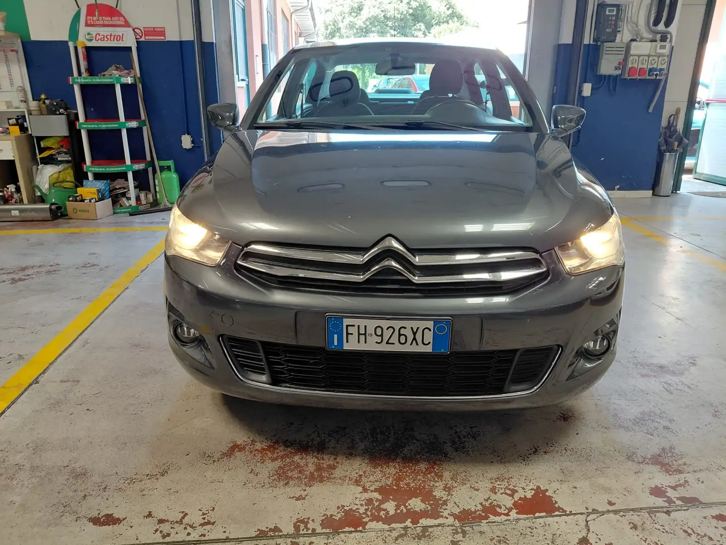 Citroen C-Elysée C - Elysee C-Elysee 1.2 puretech Exclusive 82cv Grijs - 2