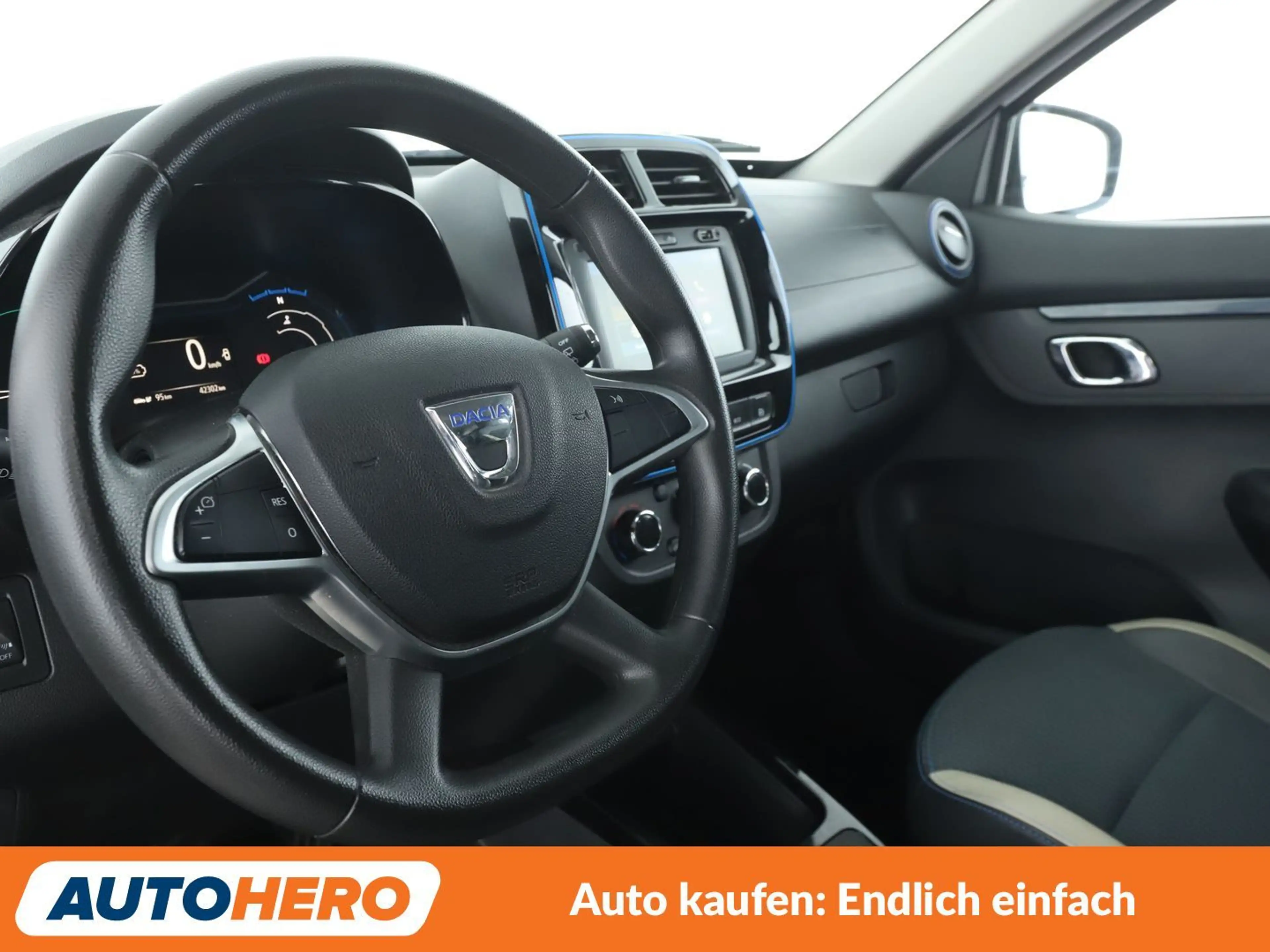 Dacia Spring electric drive 33 kW Comfort Plus Aut.*NAVI* — photo 11