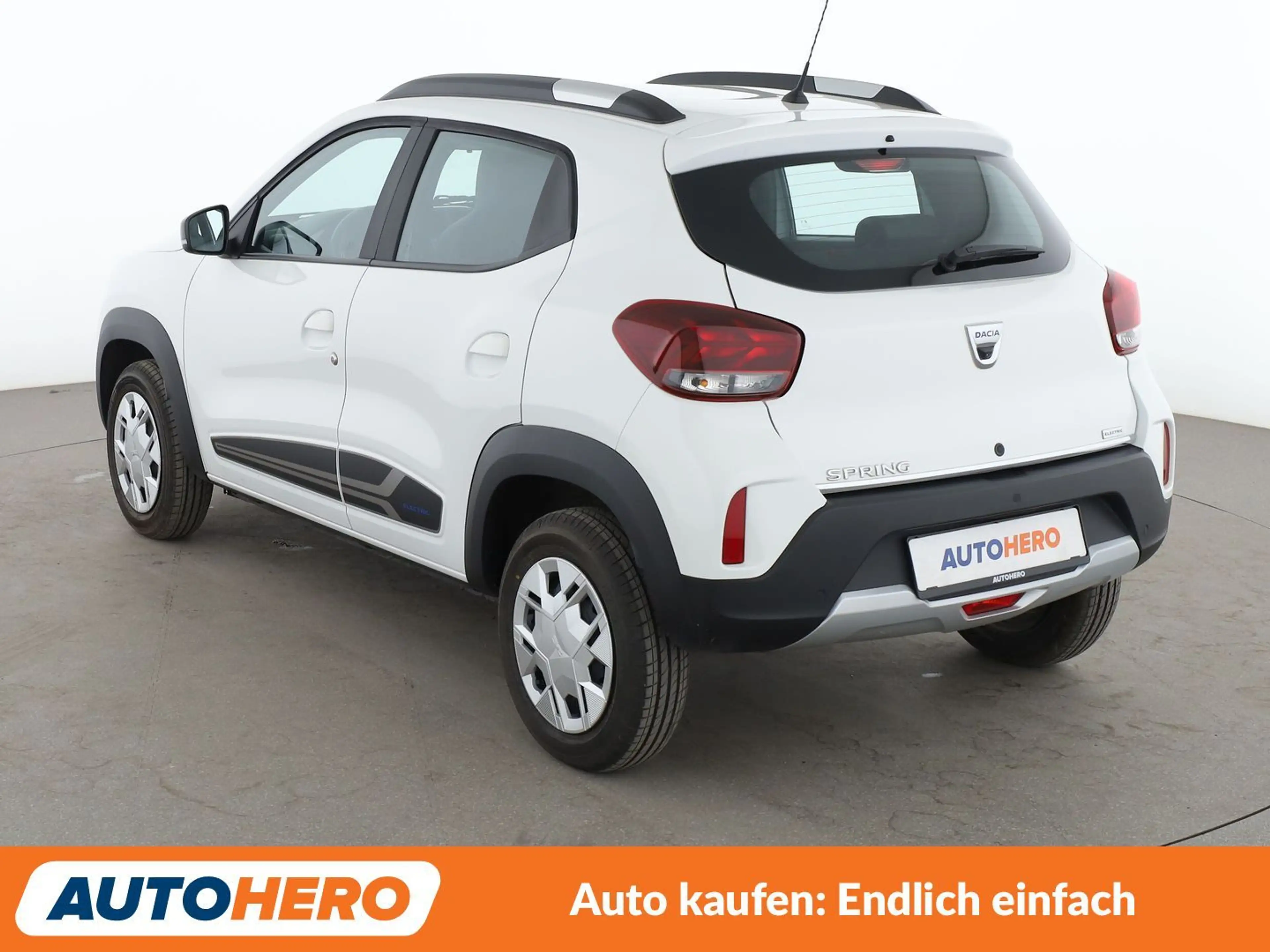 Dacia Spring electric drive 33 kW Comfort Plus Aut.*NAVI* — photo 4