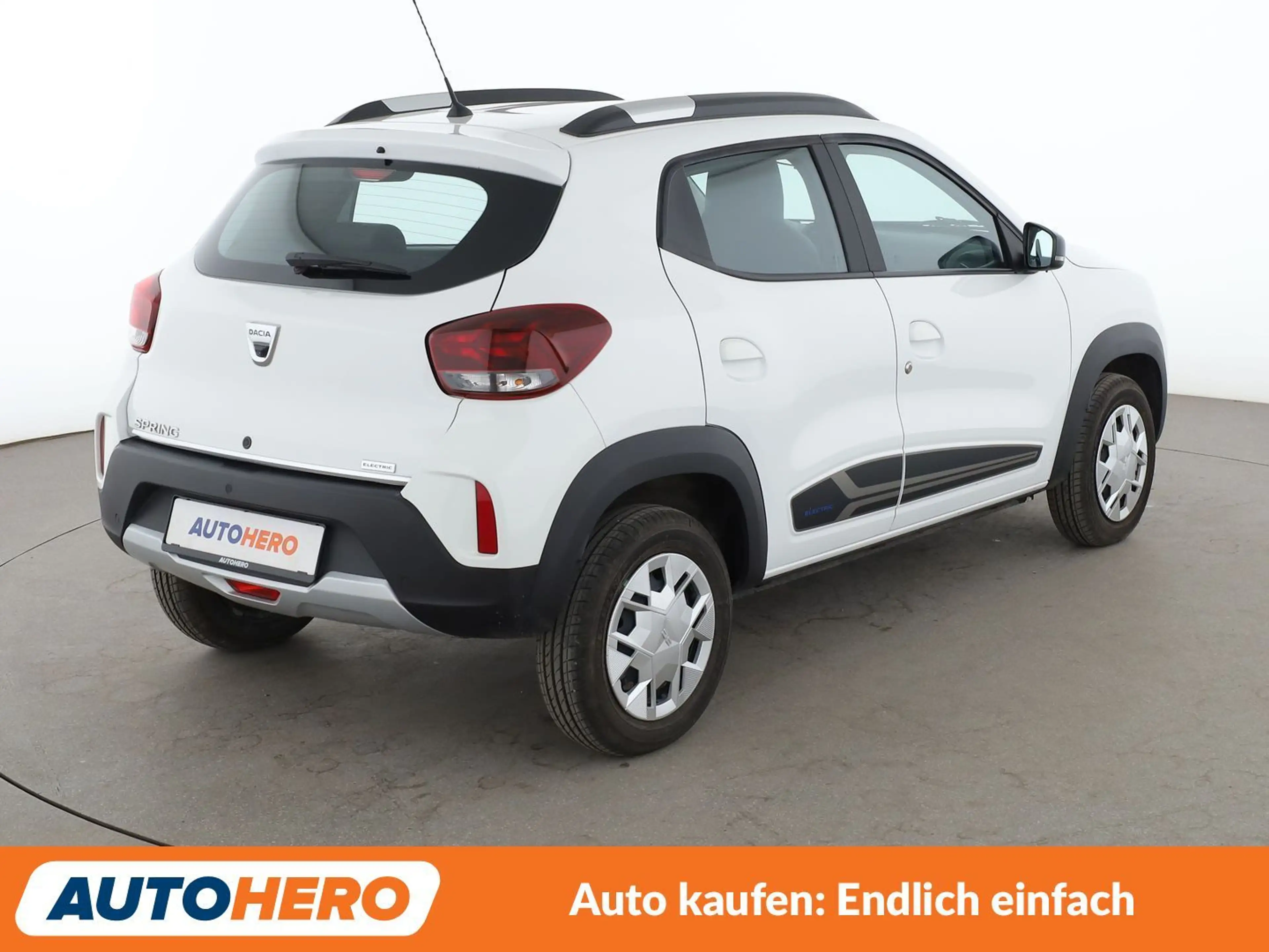 Dacia Spring electric drive 33 kW Comfort Plus Aut.*NAVI* — photo 6