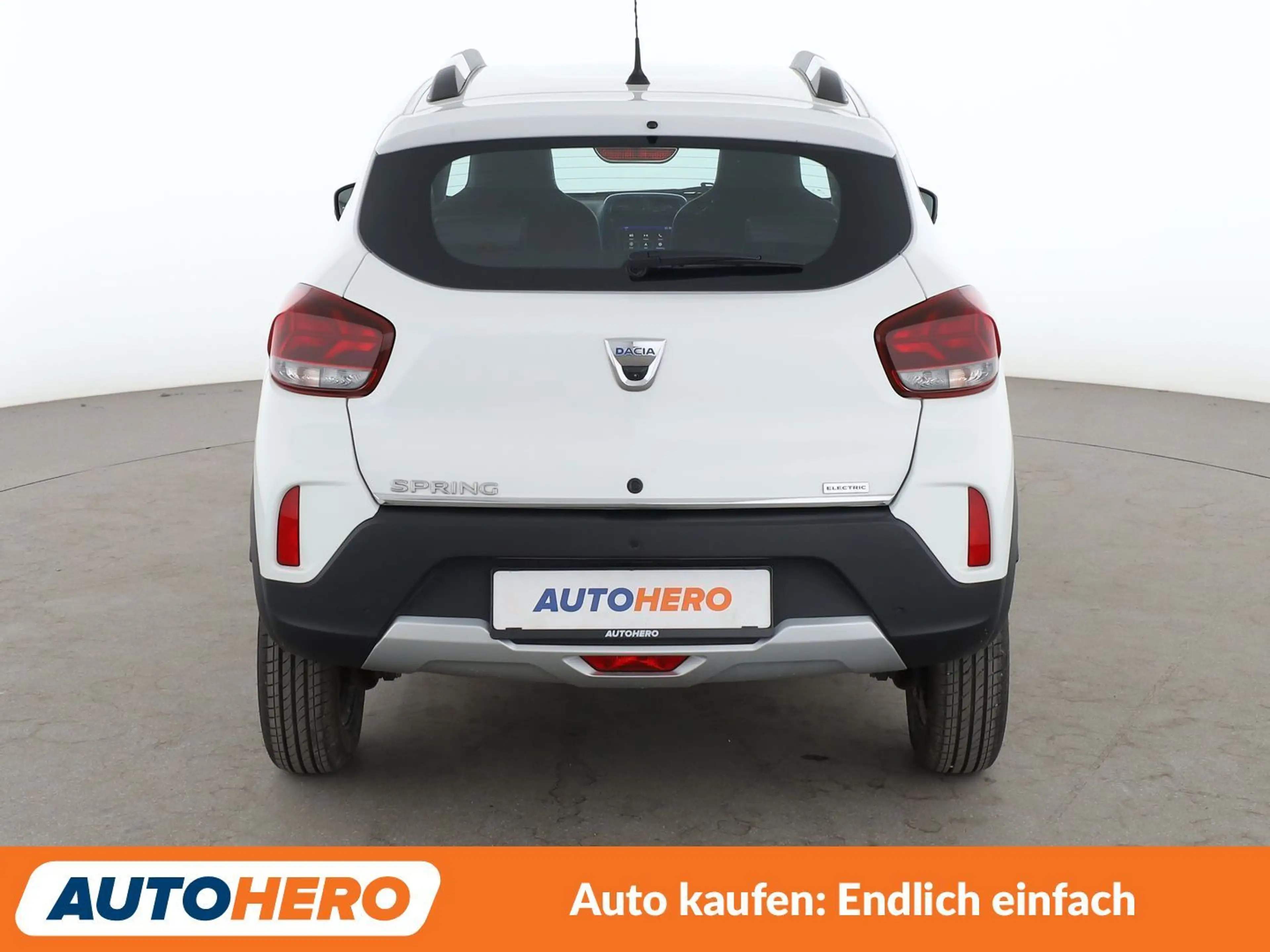Dacia Spring electric drive 33 kW Comfort Plus Aut.*NAVI* — photo 5