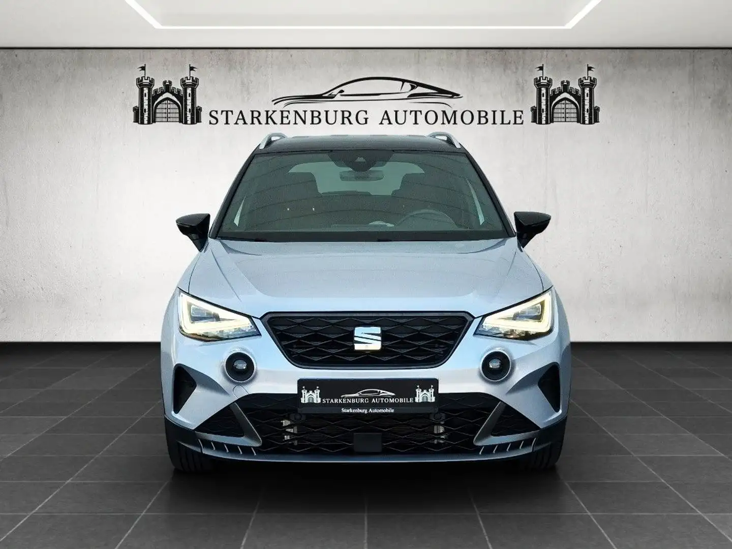 SEAT Arona FR Beats/1.Hand/Led/Carplay/Navi/Tempomat Silber - 2