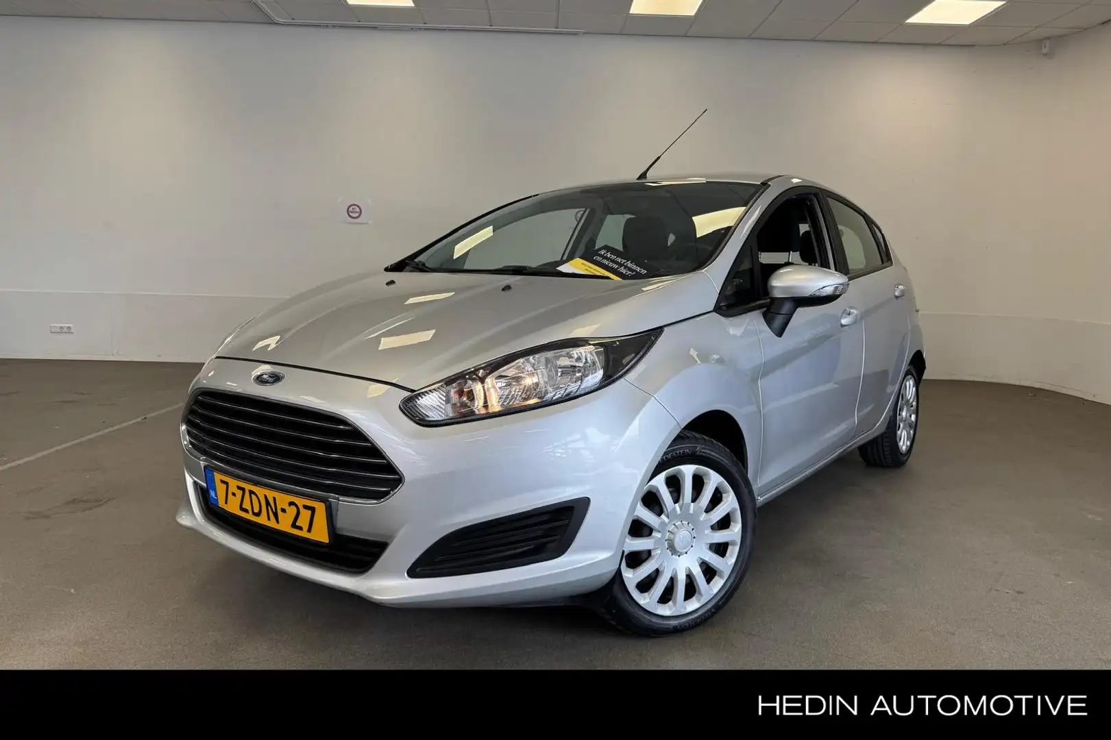 Ford Fiesta 1.0 Style | Trekhaak | Navigatie | Airco | Bluetoo Grau - 1