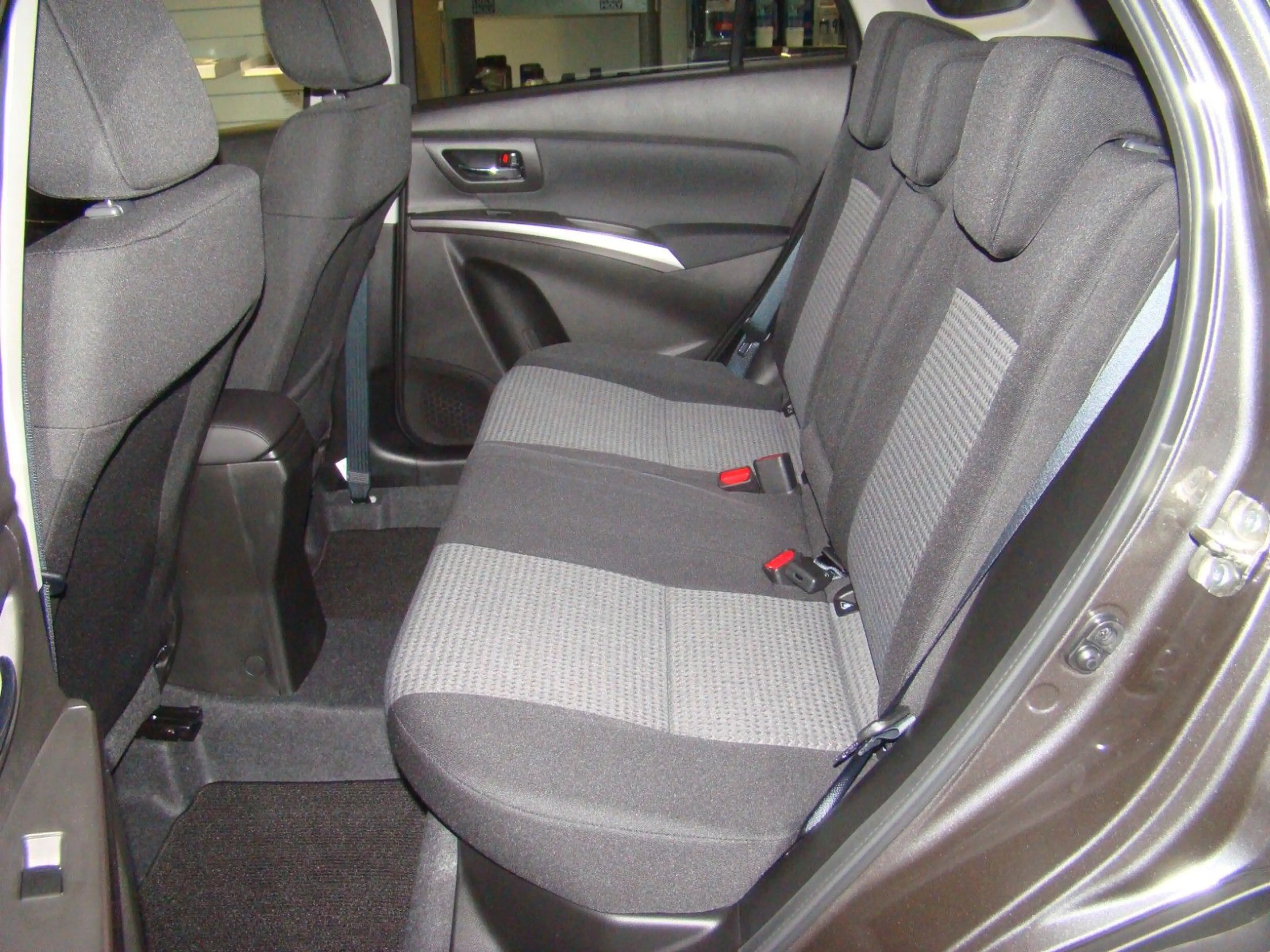 Suzuki SX4 S-Cross S-Cross 1.4 BOOSTERJET Hybrid Comfort Allgrip — photo 25