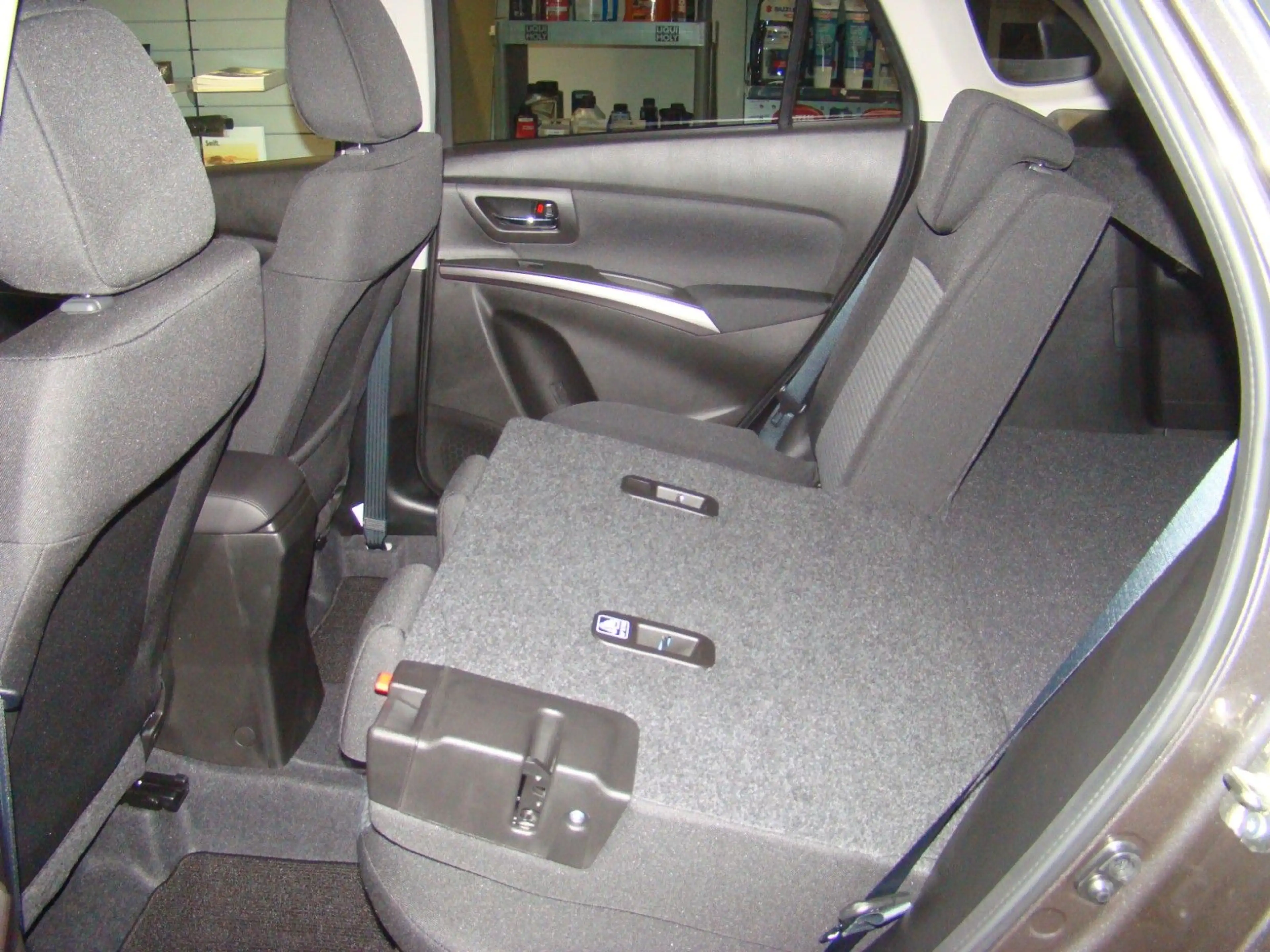 Suzuki SX4 S-Cross S-Cross 1.4 BOOSTERJET Hybrid Comfort Allgrip — photo 28