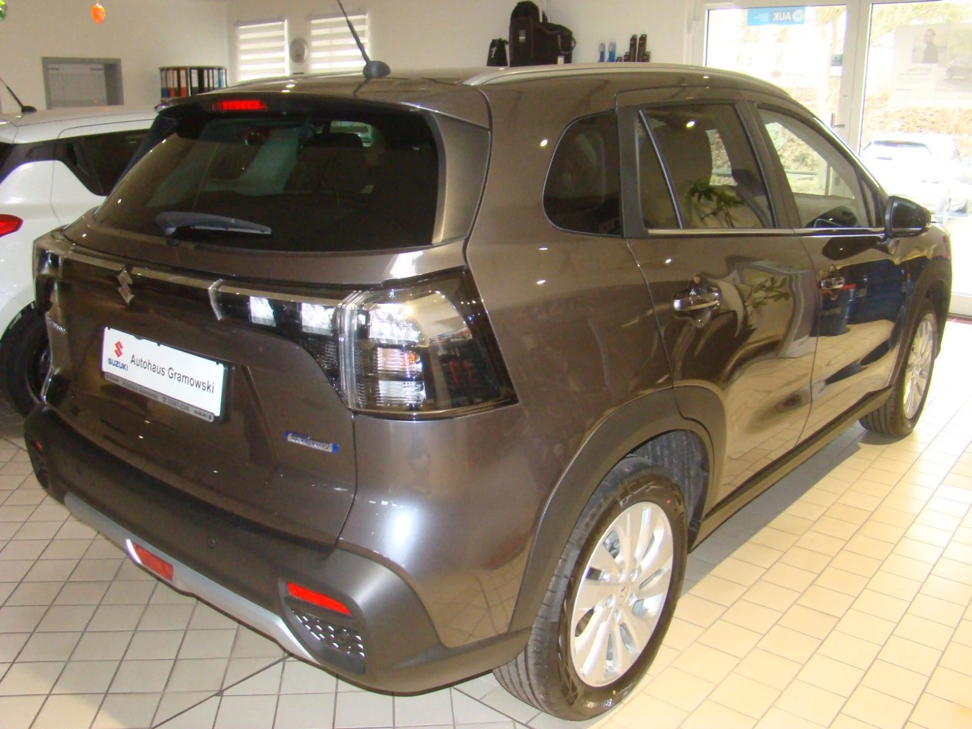Suzuki SX4 S-Cross S-Cross 1.4 BOOSTERJET Hybrid Comfort Allgrip — photo 7