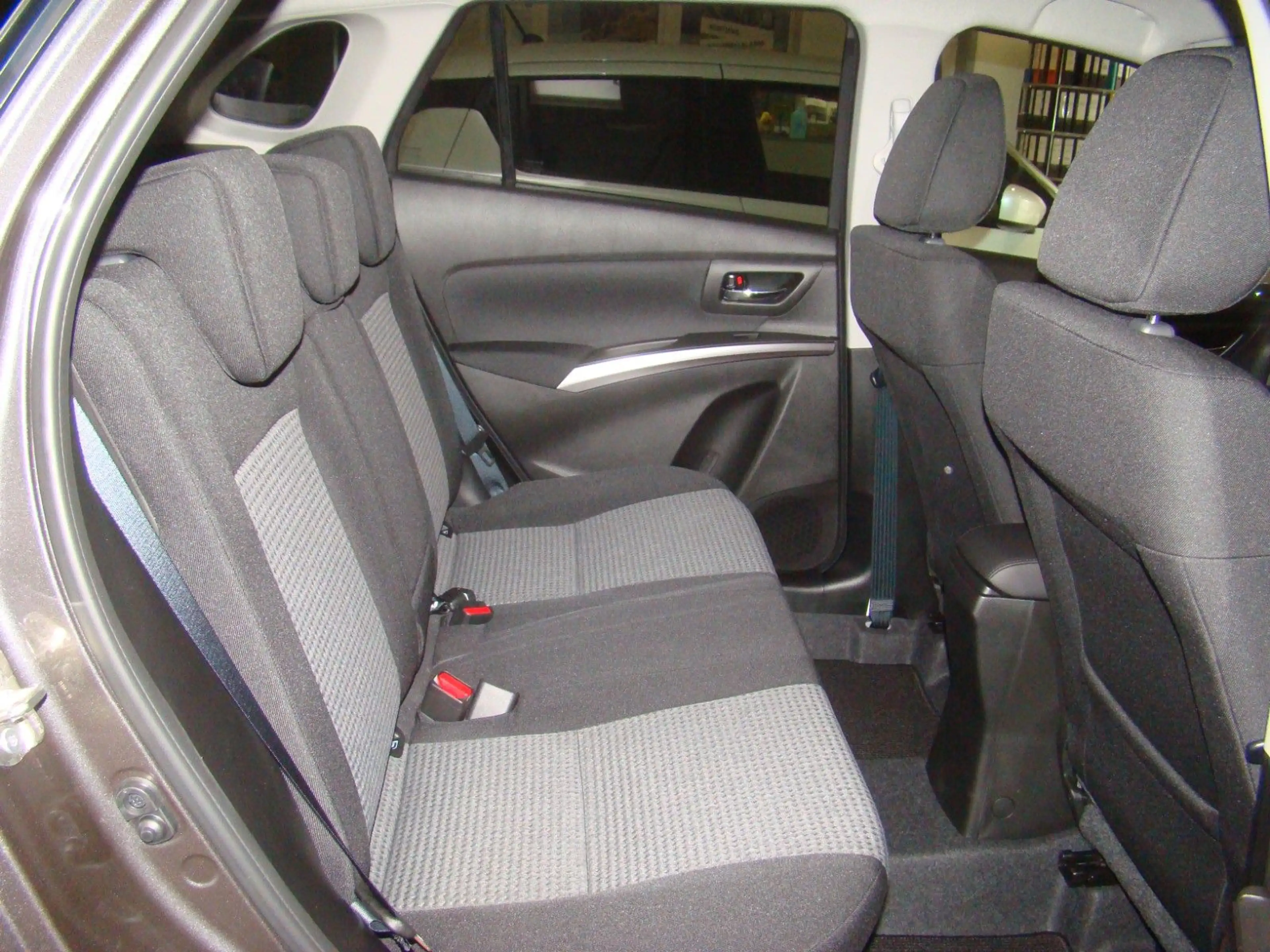 Suzuki SX4 S-Cross S-Cross 1.4 BOOSTERJET Hybrid Comfort Allgrip — photo 26