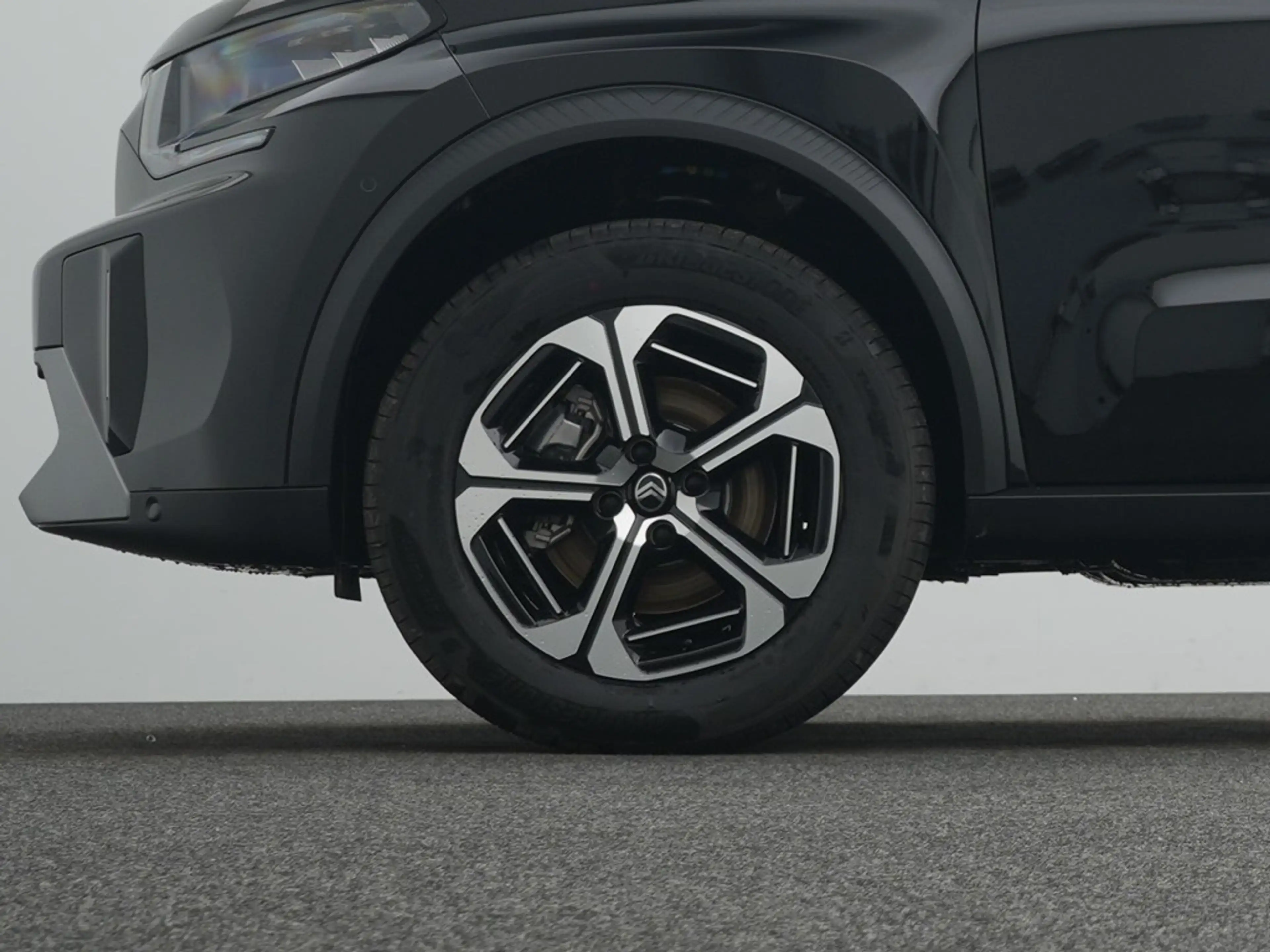 Citroen C3 Aircross Hybrid 145 Doppelkupplung 6-Gang MAX — photo 8