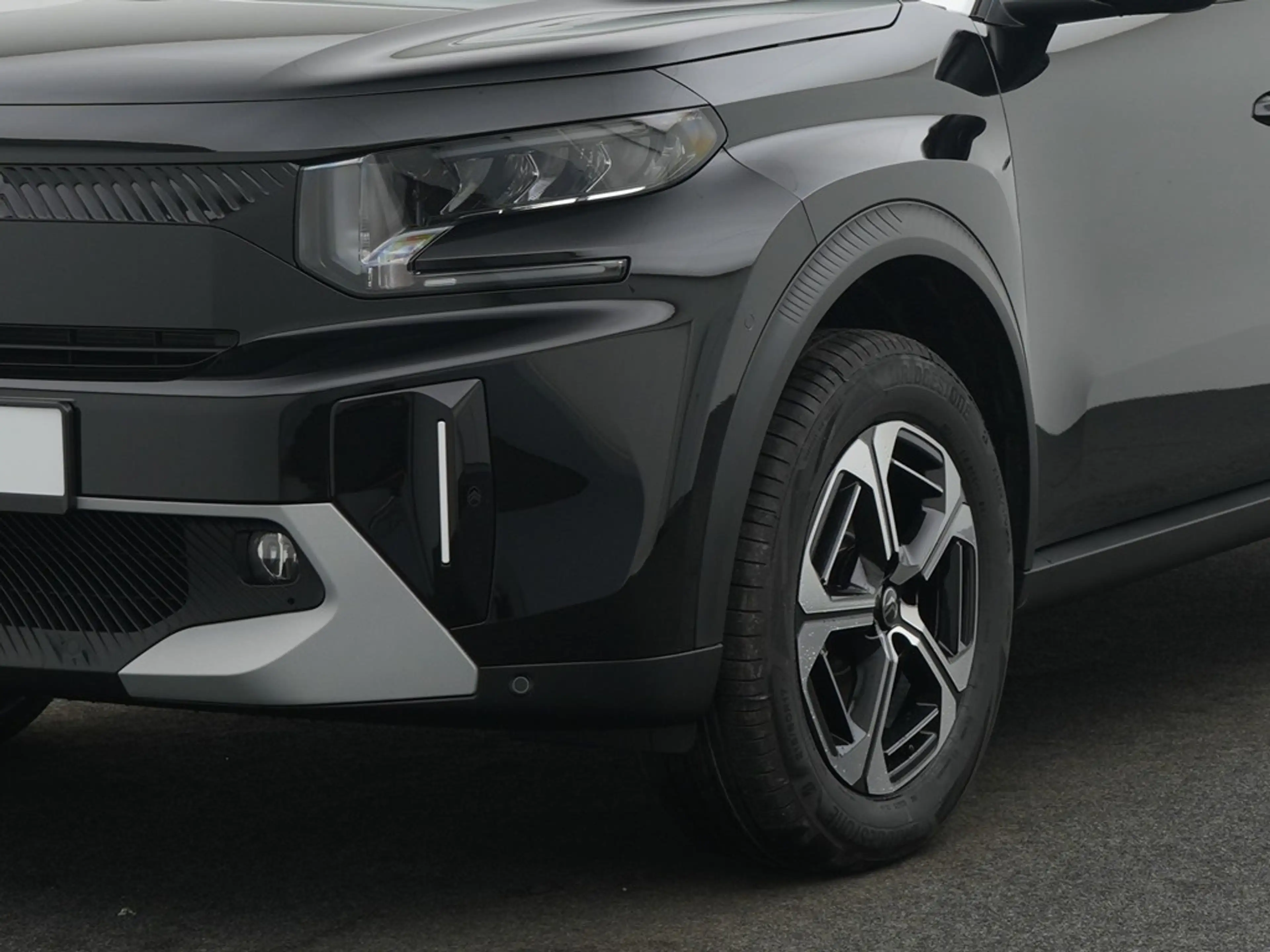 Citroen C3 Aircross Hybrid 145 Doppelkupplung 6-Gang MAX — photo 9