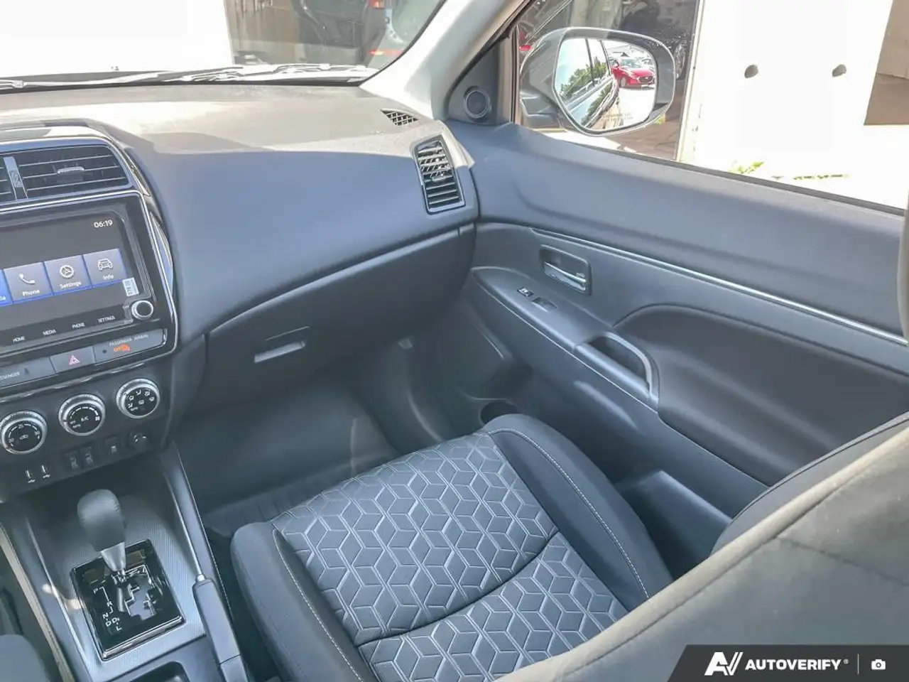 Mitsubishi RVR снимка Mitsubishi RVR