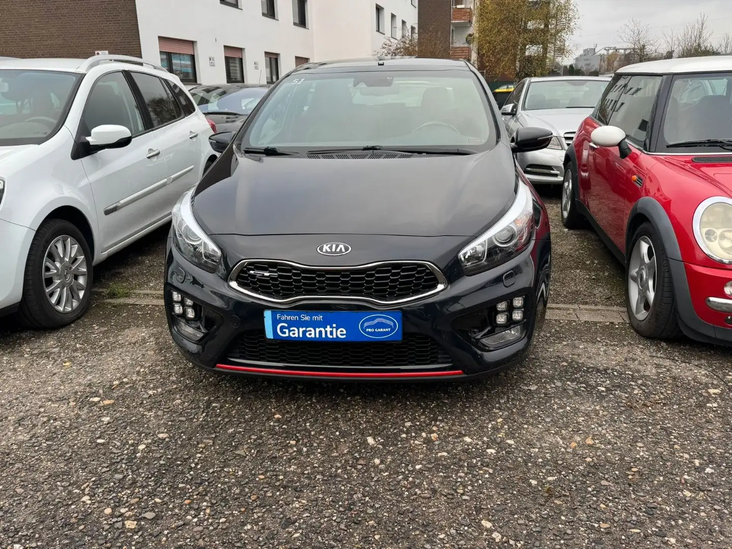 Kia Ceed / cee'd Pro GT Schwarz - 1