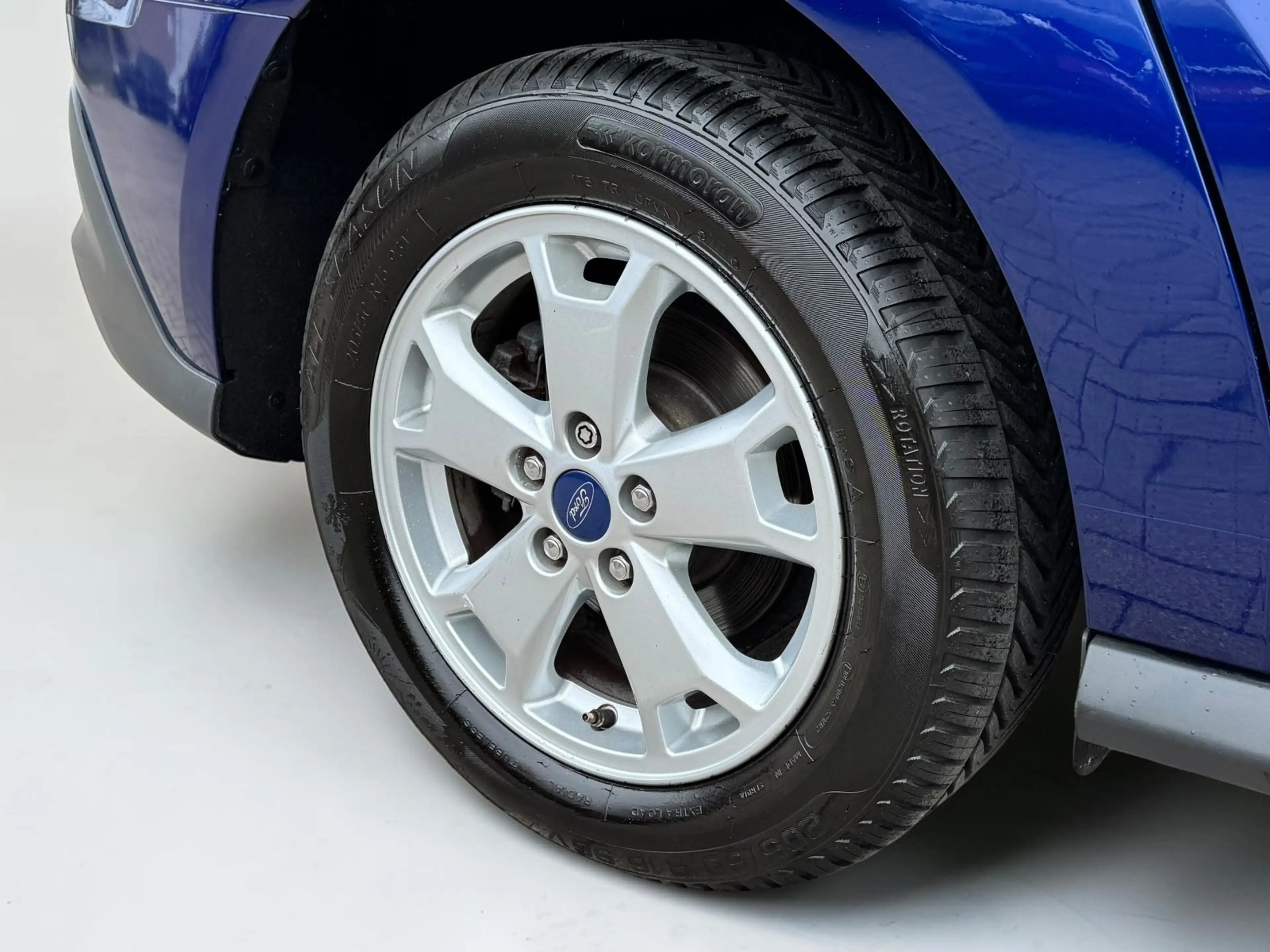 Ford Grand Tourneo Connect Behindertgerecht Rampe — photo 6