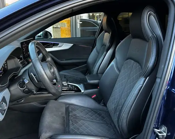 Audi RS4 2.9 TFSI Quattro Ansicht 21