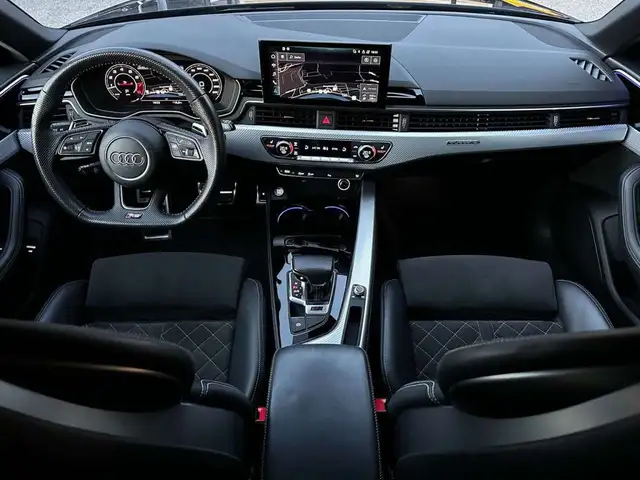 Audi RS4 2.9 TFSI Quattro Ansicht 30