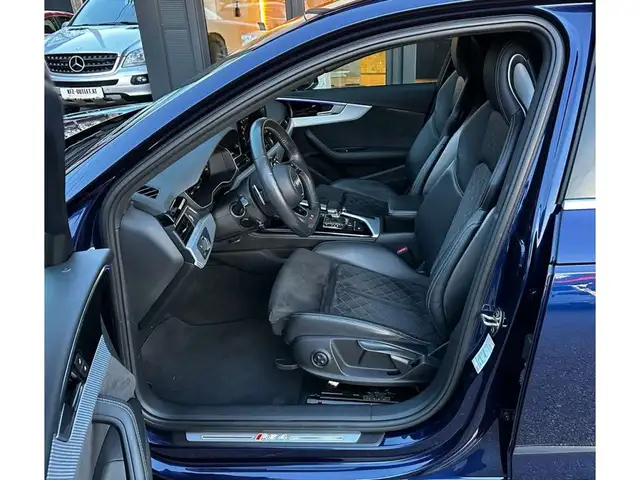 Audi RS4 2.9 TFSI Quattro Ansicht 18