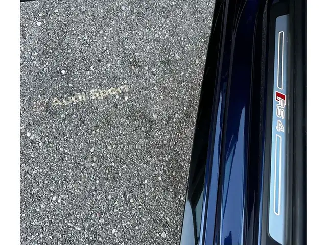 Audi RS4 2.9 TFSI Quattro Ansicht 22
