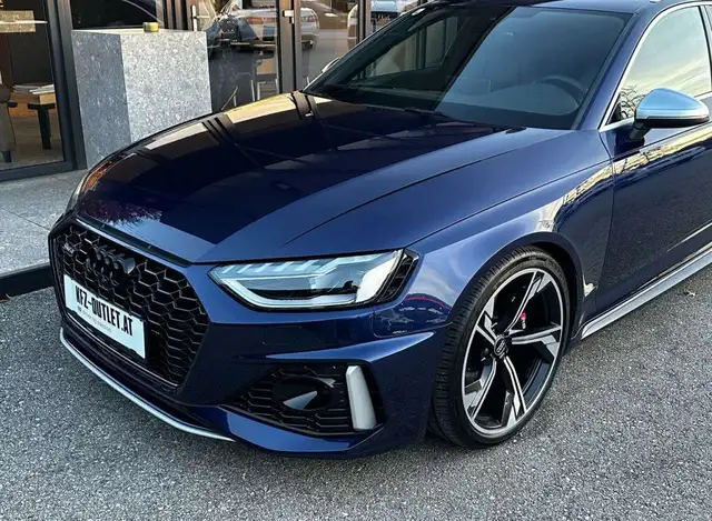 Audi RS4 2.9 TFSI Quattro Ansicht 6