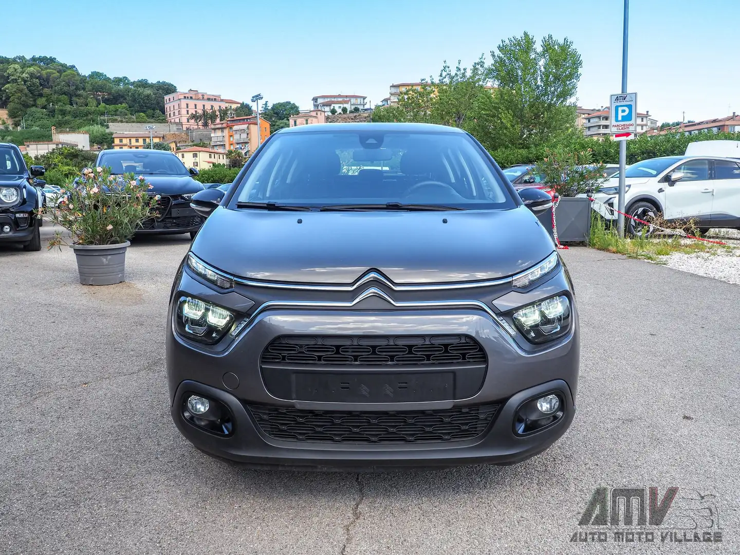 Citroen C3 PureTech 83 S&S Plus Gris - 2