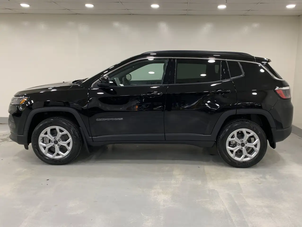 Jeep Compass снимка Jeep Compass
