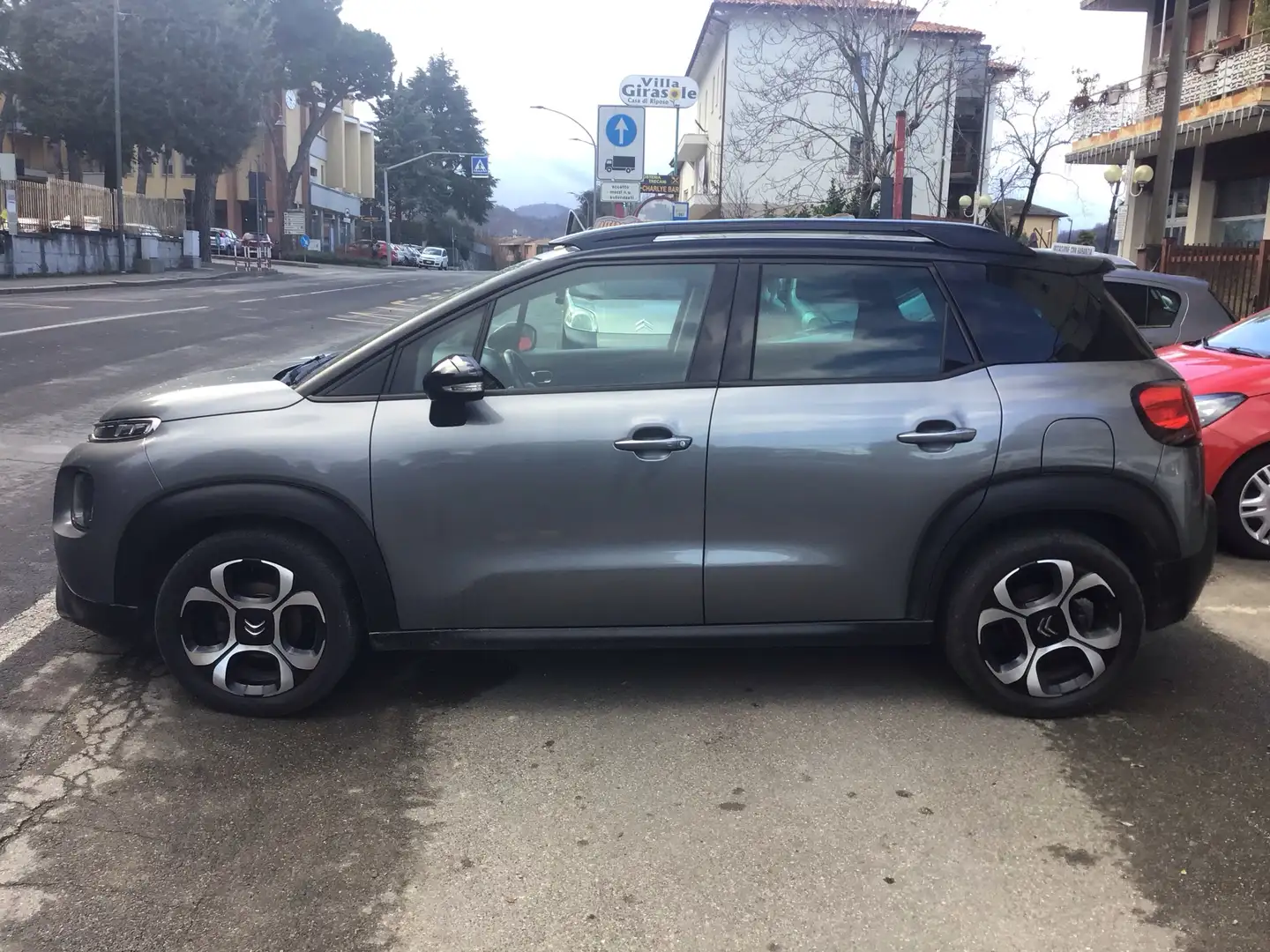 Citroen C3 Aircross 1.6 DIESEL SHINE 100CV  UNICO PROPRIETARIO - 1