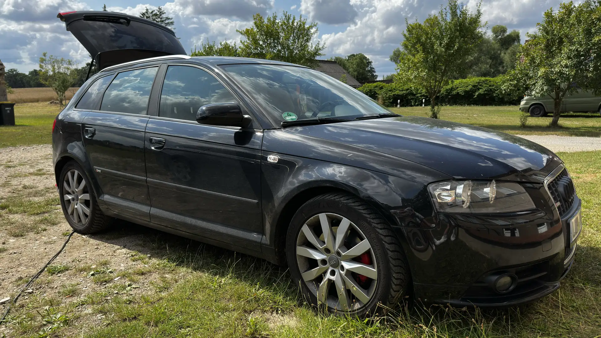 Audi A3 2.0 TDI Sportback DPF S line Sportpaket plus - 2