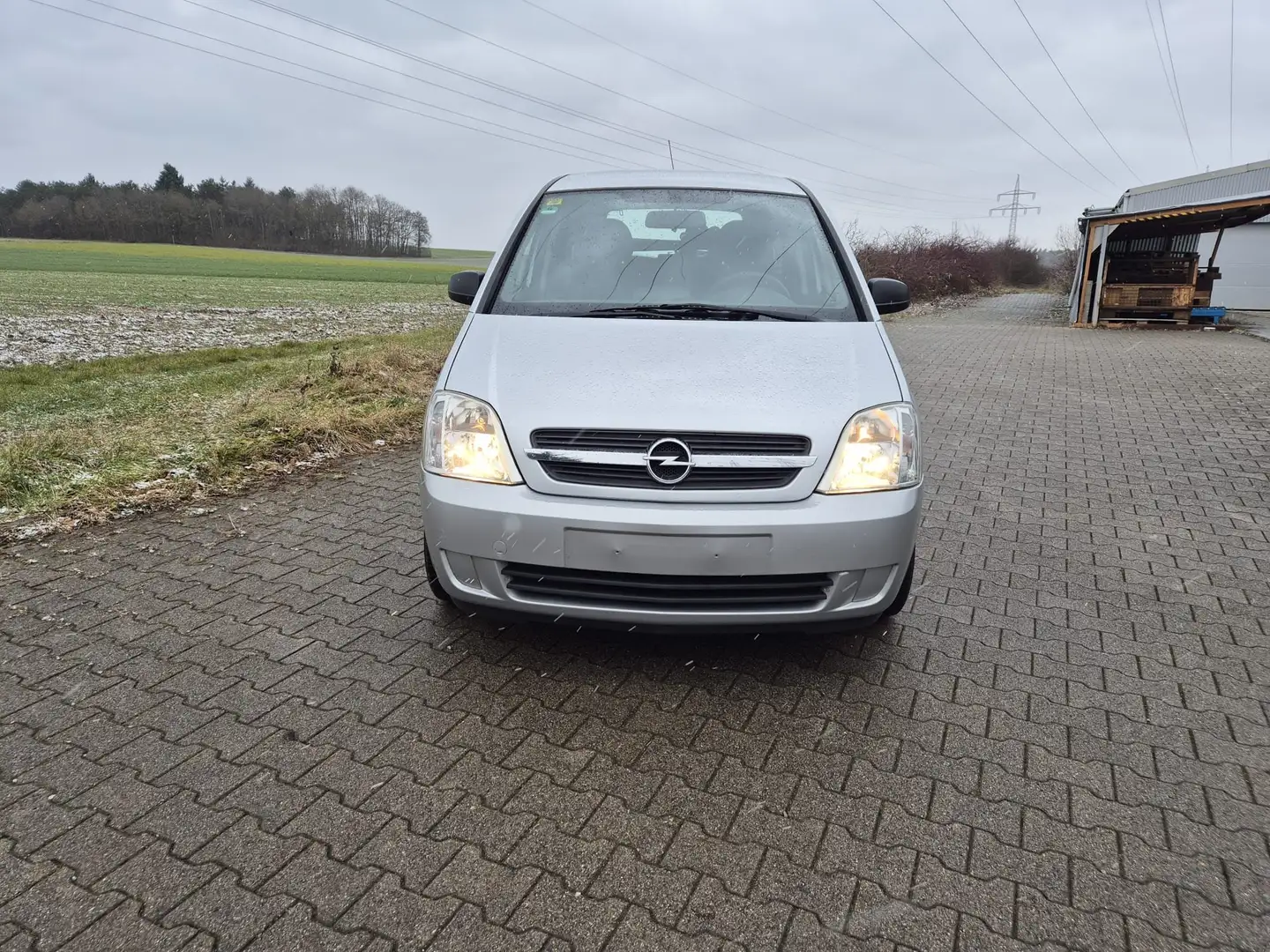 Opel Meriva Meriva 1.6 (Essentia) Silber - 2