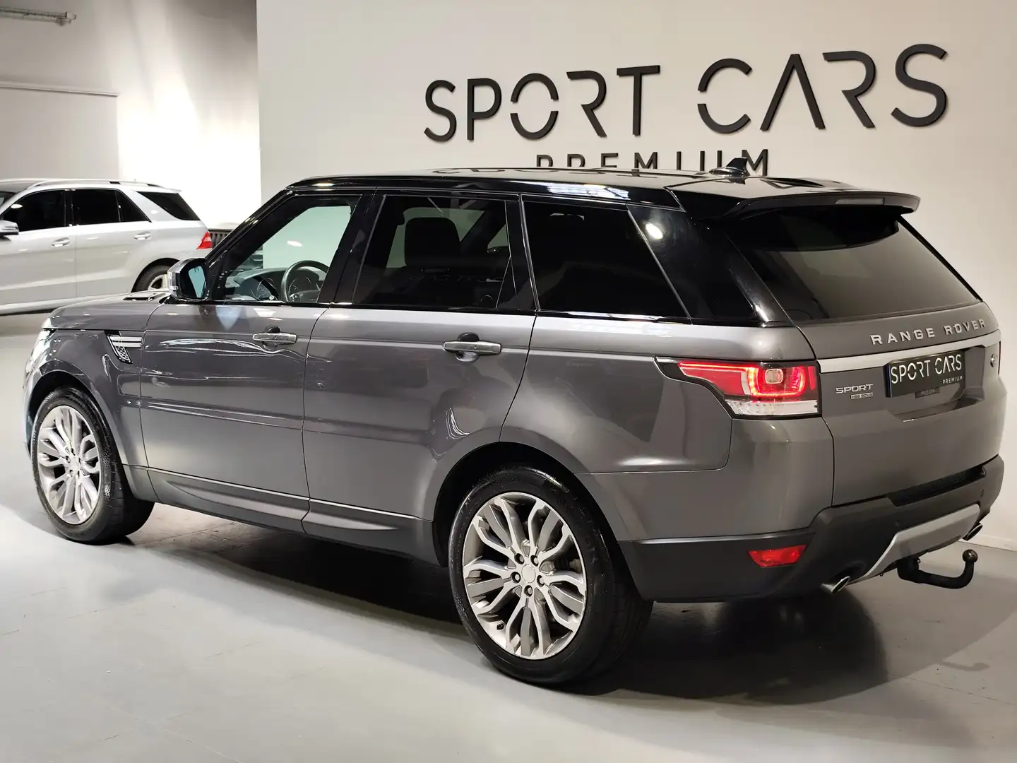 Land Rover Range Rover Sport 3.0SDV6 HSE Dynamic 306 Aut. Gris - 2