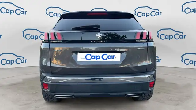 Peugeot 3008 view 3