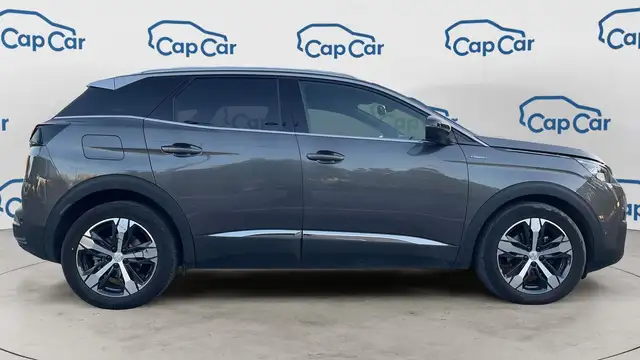 Peugeot 3008 view 4