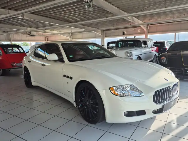 Maserati Quattroporte 4.7 V8 S Automatik