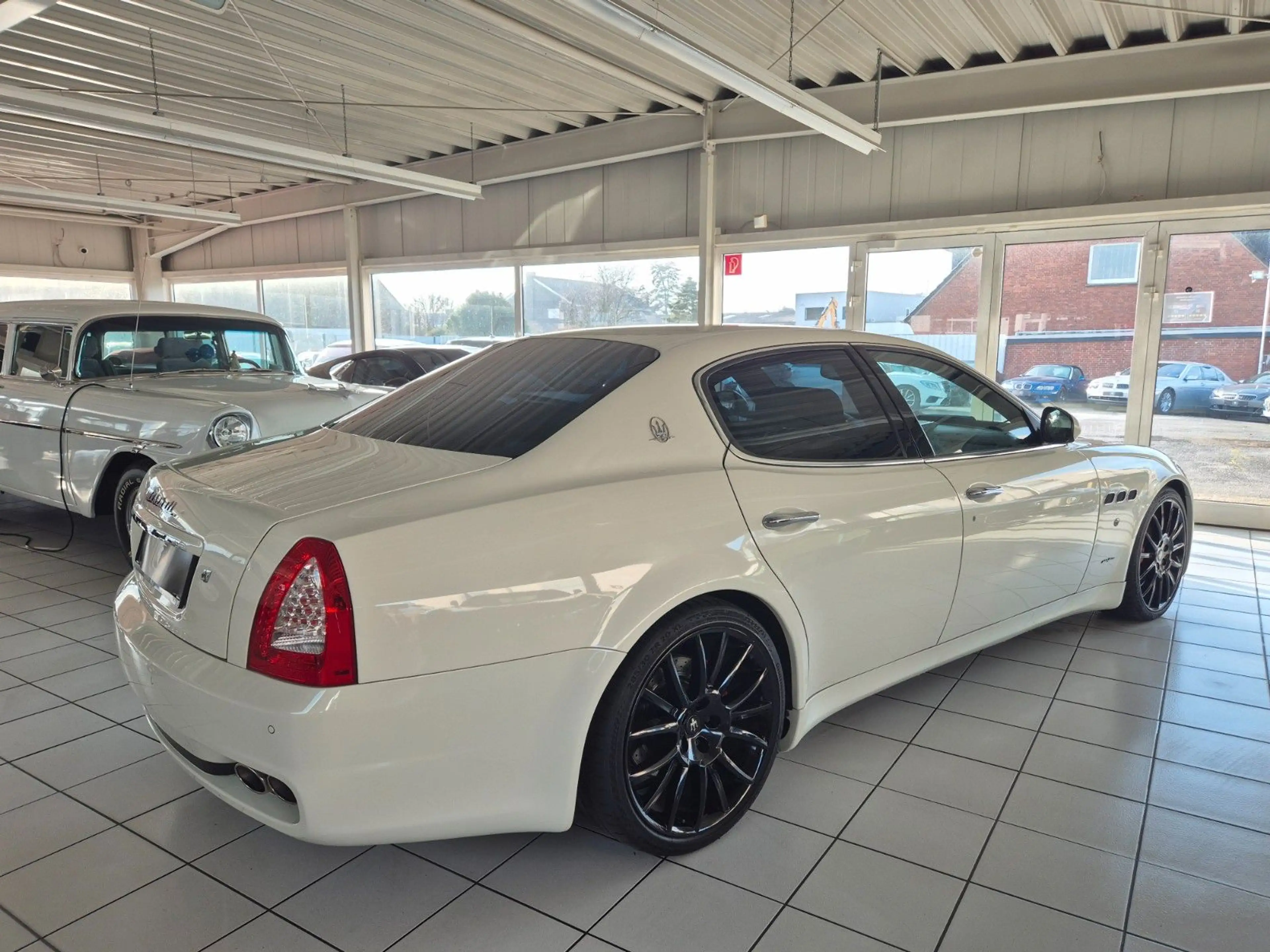 Maserati Quattroporte 4.7 V8 S Automatik — photo 4