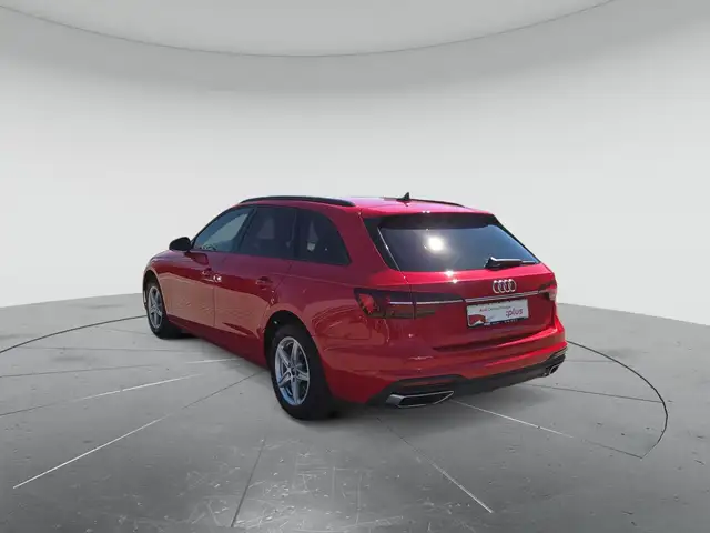 Audi A4 view 3