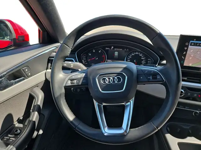 Audi A4 view 13