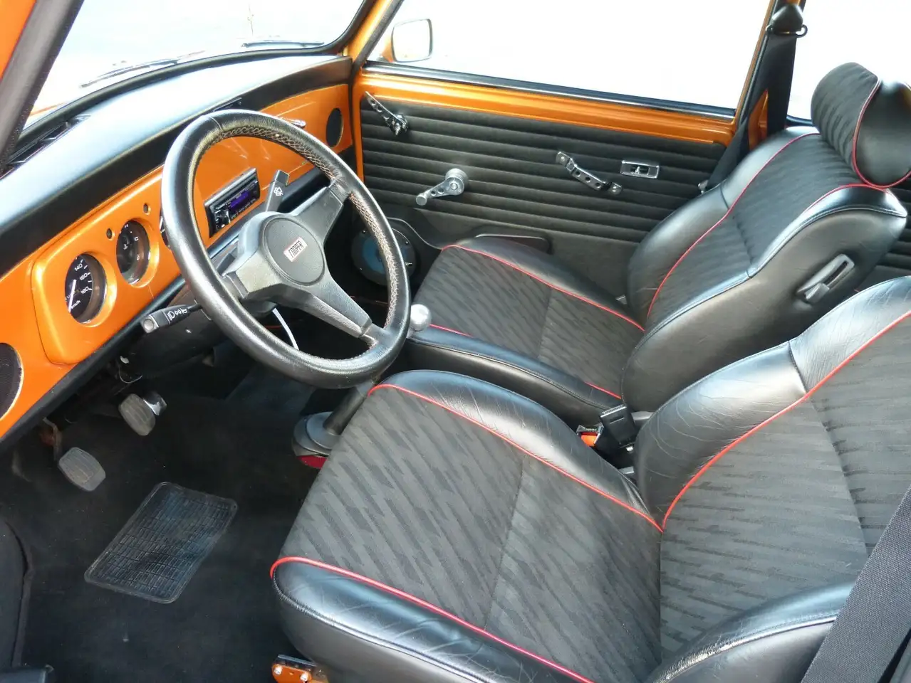 MINI Cooper MK II 1300 [Oldtimer/nur 42.000 KM], foto 9